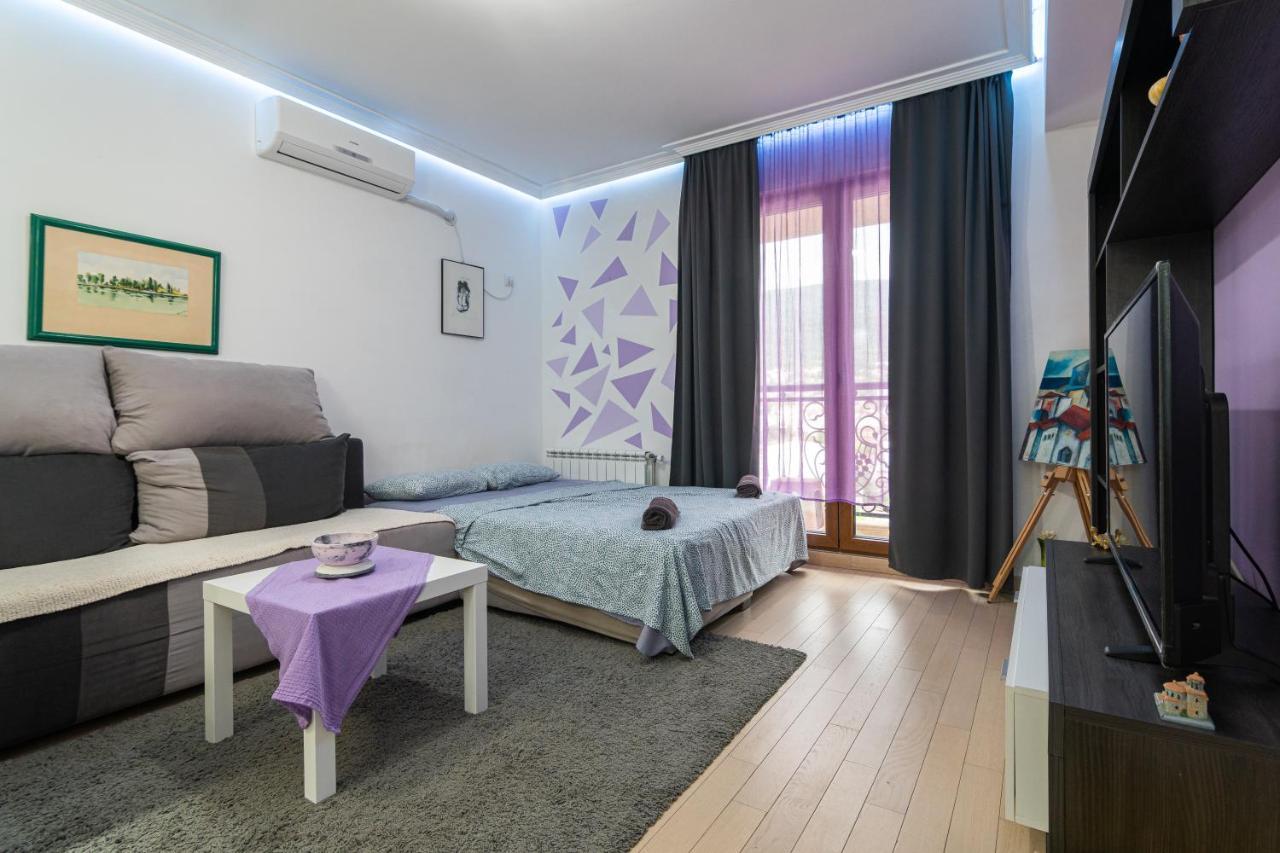 Luxury ǀ Apartments ǀ Residential Building ǀ Wifi Скопие Екстериор снимка